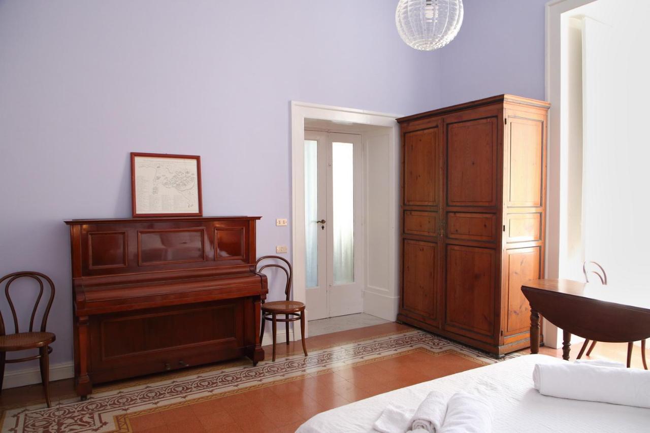 Conservatorio 16 - Scarlatti Room Napels Buitenkant foto